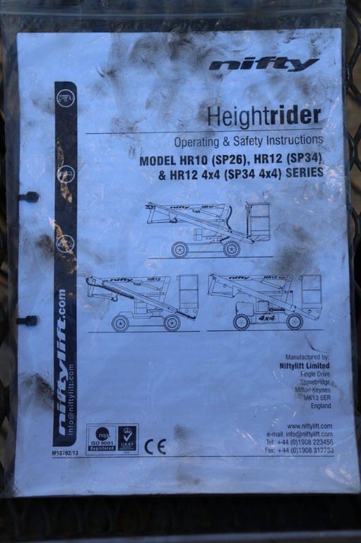 Niftylift HR12NDE Electric + Diesel Articulated Boom Lift 2015 2015 Niftylift HR12NDE 2015 1 image 14