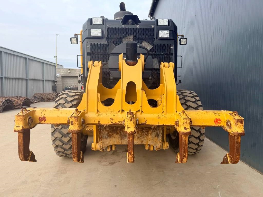 CAT 140M3 2017 210103 140M3 2017 1 Motor graders image 9