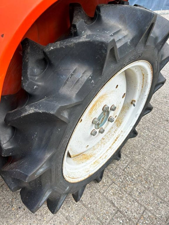 Mini tractor Kubota B1600 Diesel B1600 1 image 10