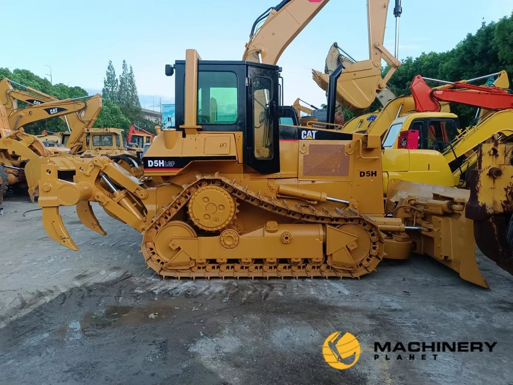 D5H Caterpillar Used Bulldozer good price HOT SALE D5H 2017 1 Dozers image 3