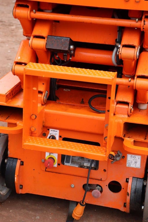 Scissor Lift Skyjack Electric 1 Scissor Lifts image 11