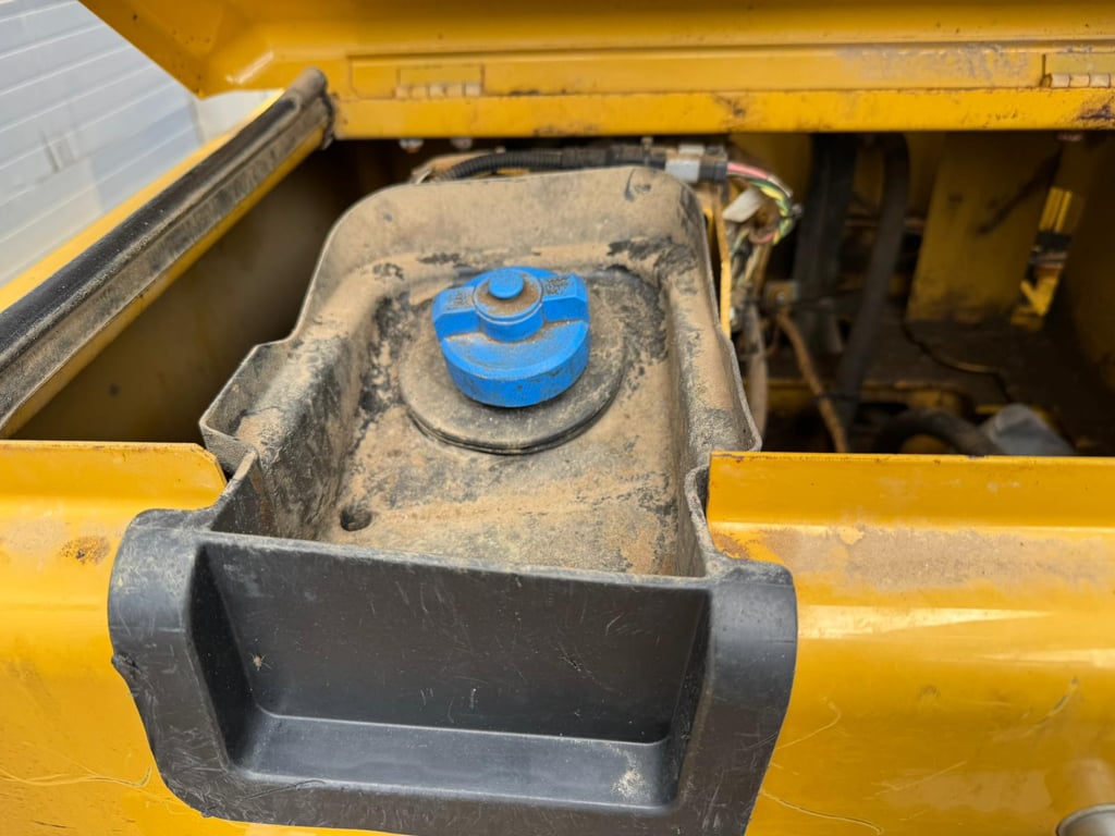 Caterpillar 320FL incl. 3 x Bucket 2017 00033459 320FL incl. 3 x Bucket 2017 1 image 13