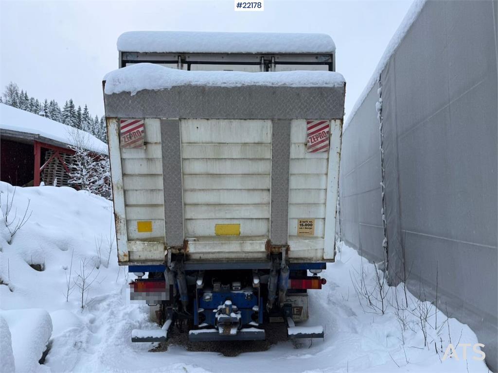 MAN 26.414 chassis med 2 vekselflak – girkasse skiftet 2000 22178 26.414 chassis med 2 vekselflak – girkasse skiftet 2000 ...
