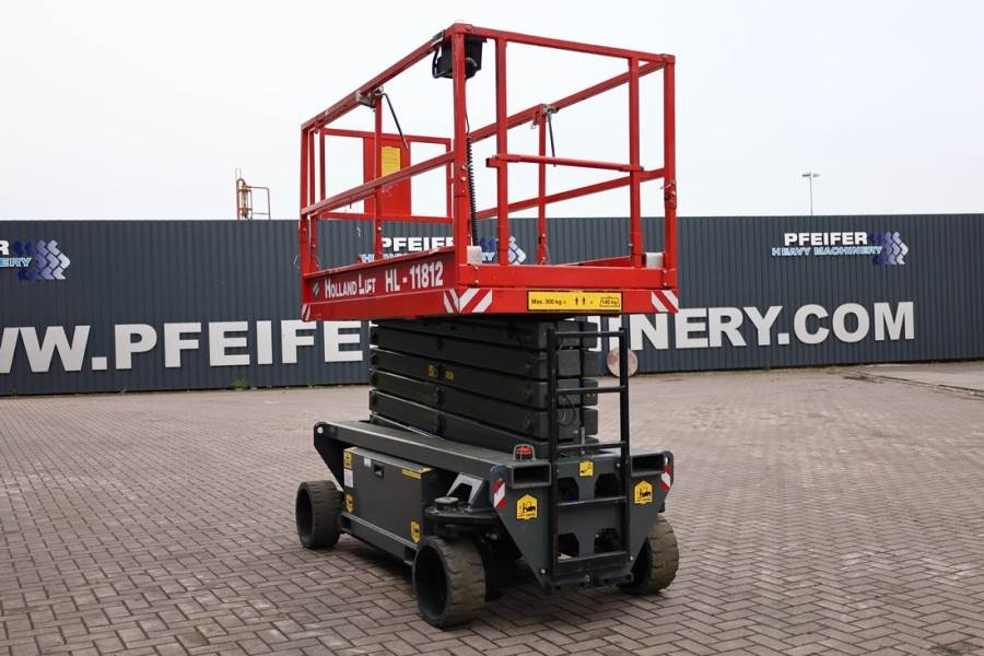 Holland Lift Ecostar HL-11812 Electric, 14m Working Height, 300 2013 HOLLAND LIFT - Ecostar HL-11812 - 63482 Holland lift ...