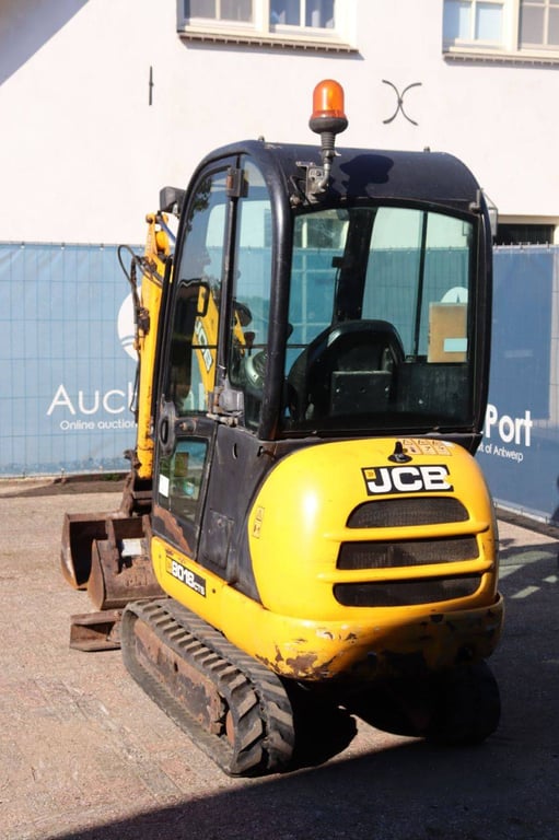 Mini excavator JCB 8018 CTS Diesel 2014 2014 8018 CTS 2014 1 image 4