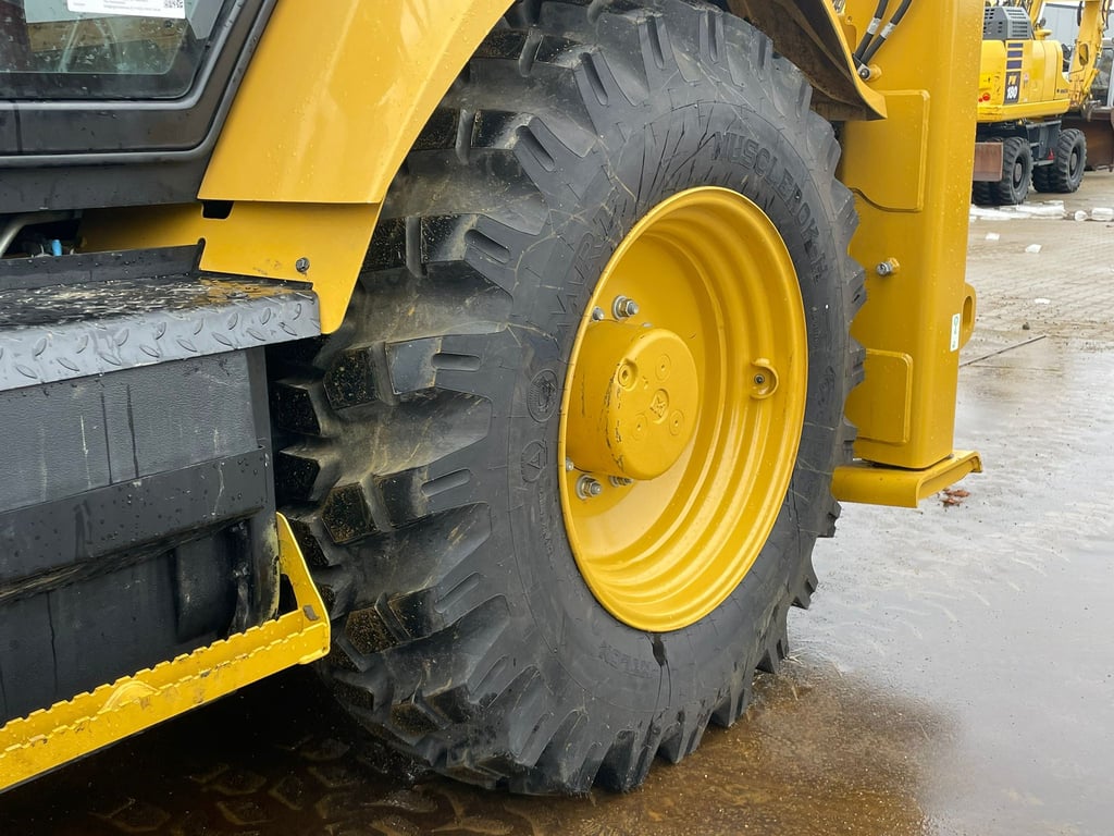 Heavy machinery product image - Image 15 of 15