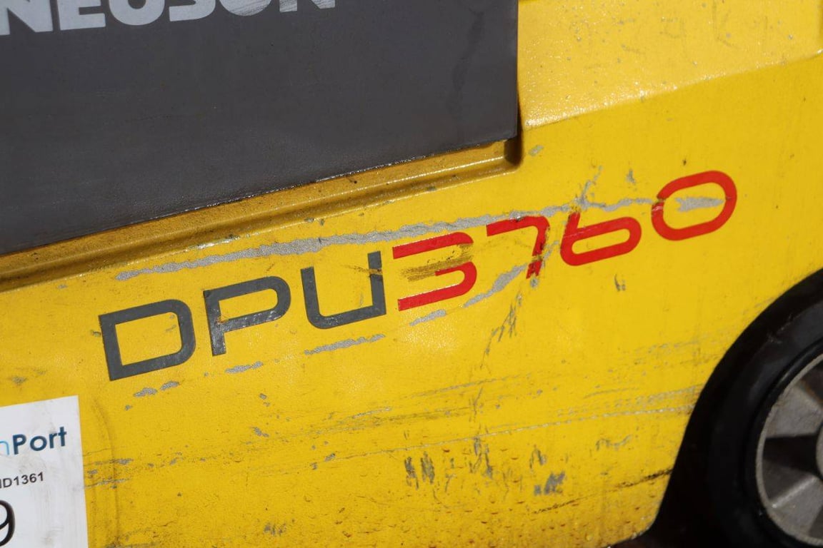 Vibrating plate Wacker Neuson DPU3760 Diesel 4.2kW 2016 2016 Neuson DPU3760 2016 1 image 10