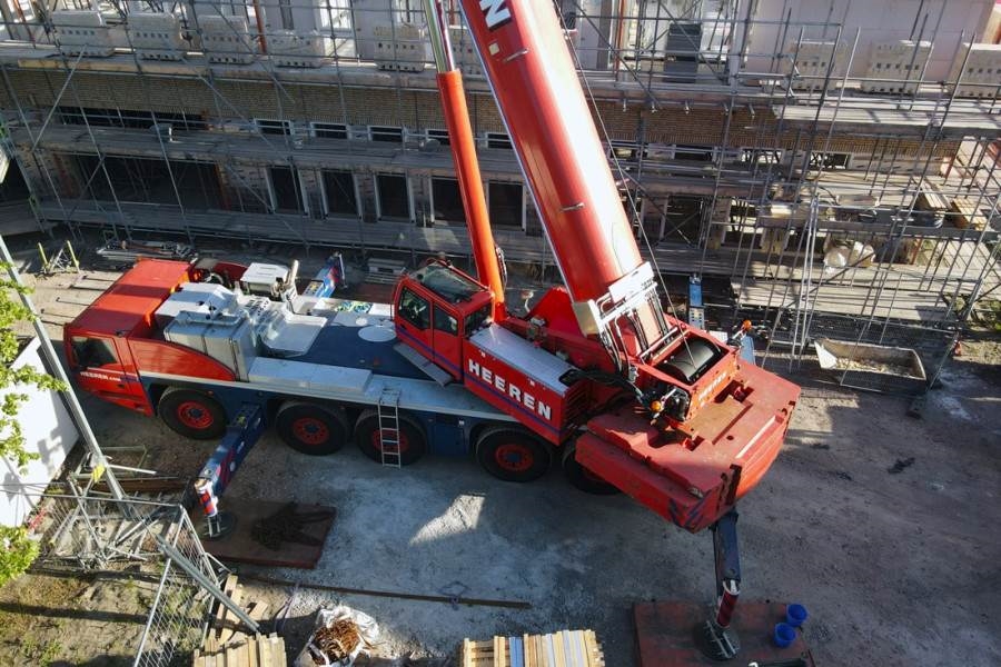 Demag AC220-5 Dutch Registration, 10x6x10, 220t Ca 2020 DEMAG - Demag AC220-5 - 60486 AC220-5 Dutch Registration, 10x6x10,...