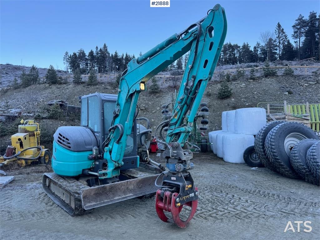 Kobelco SK55SRX-6 with Rototilt and 3 buckets. 2330 hours! 2018 21888 SK55SRX-6 with Rototilt and 3 buckets. 2330 hours! 2...