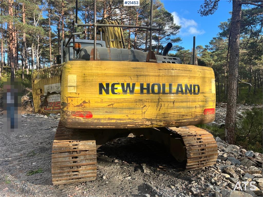 New Holland E215 Excavator 2008 21453 E215 Excavator 2008 1 Crawler Excavators image 12