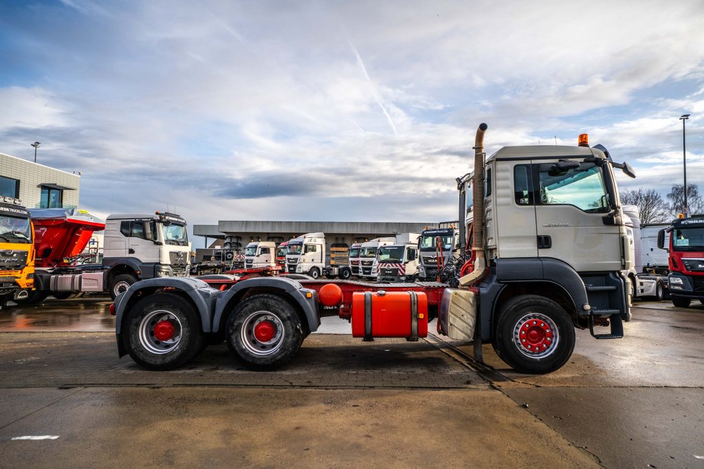 MAN TGS 33.440 BLS+ Big Axles+Manual+HYDR. 2012 E65140 TGS 33.440 BLS+ Big Axles+Manual+HYDR. 2012 1 image 3