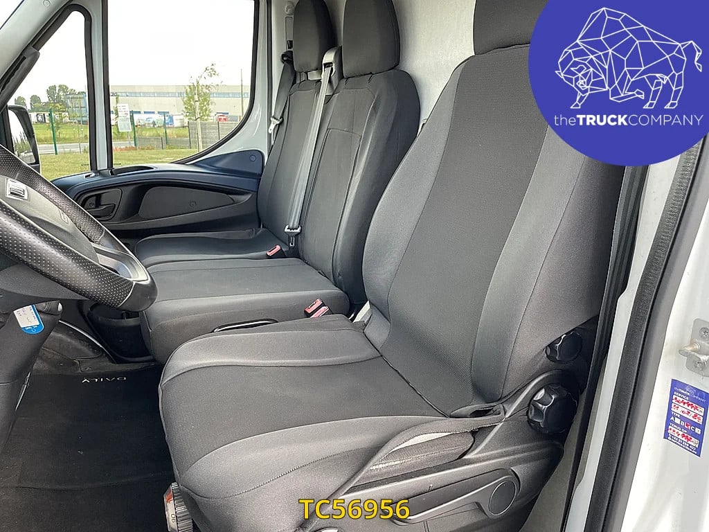 Iveco Daily 35-160 HI MATIC - L4H2 2017 TC56956 Daily 35-160 HI MATIC - L4H2 2017 1 image 15