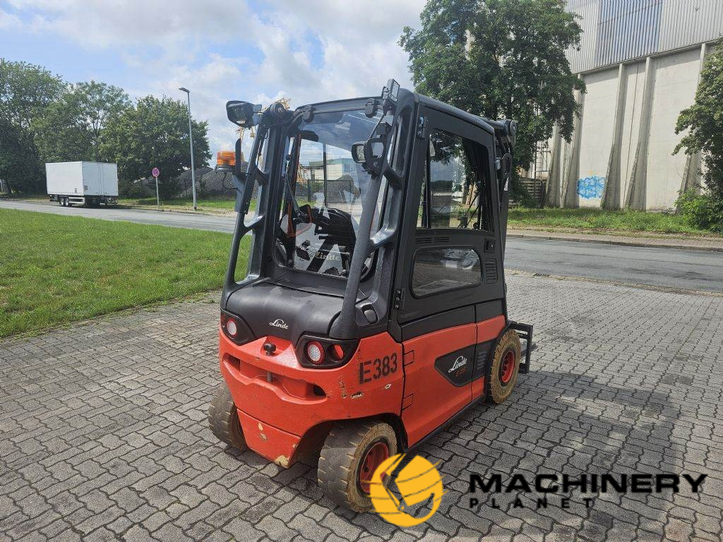 Linde E25-01 UVV 2022 ESK0001 E25-01 UVV 2022 1 Forklift image 4