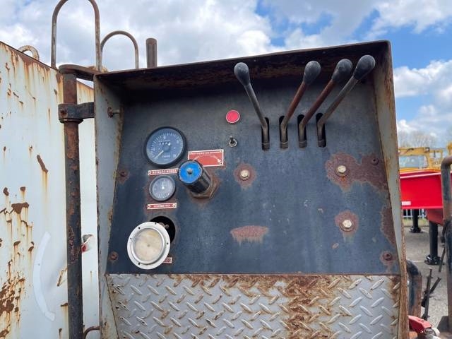 Volkswagen 15-180 2010 3744 Volkswagen 15-180 2010 1 image 10