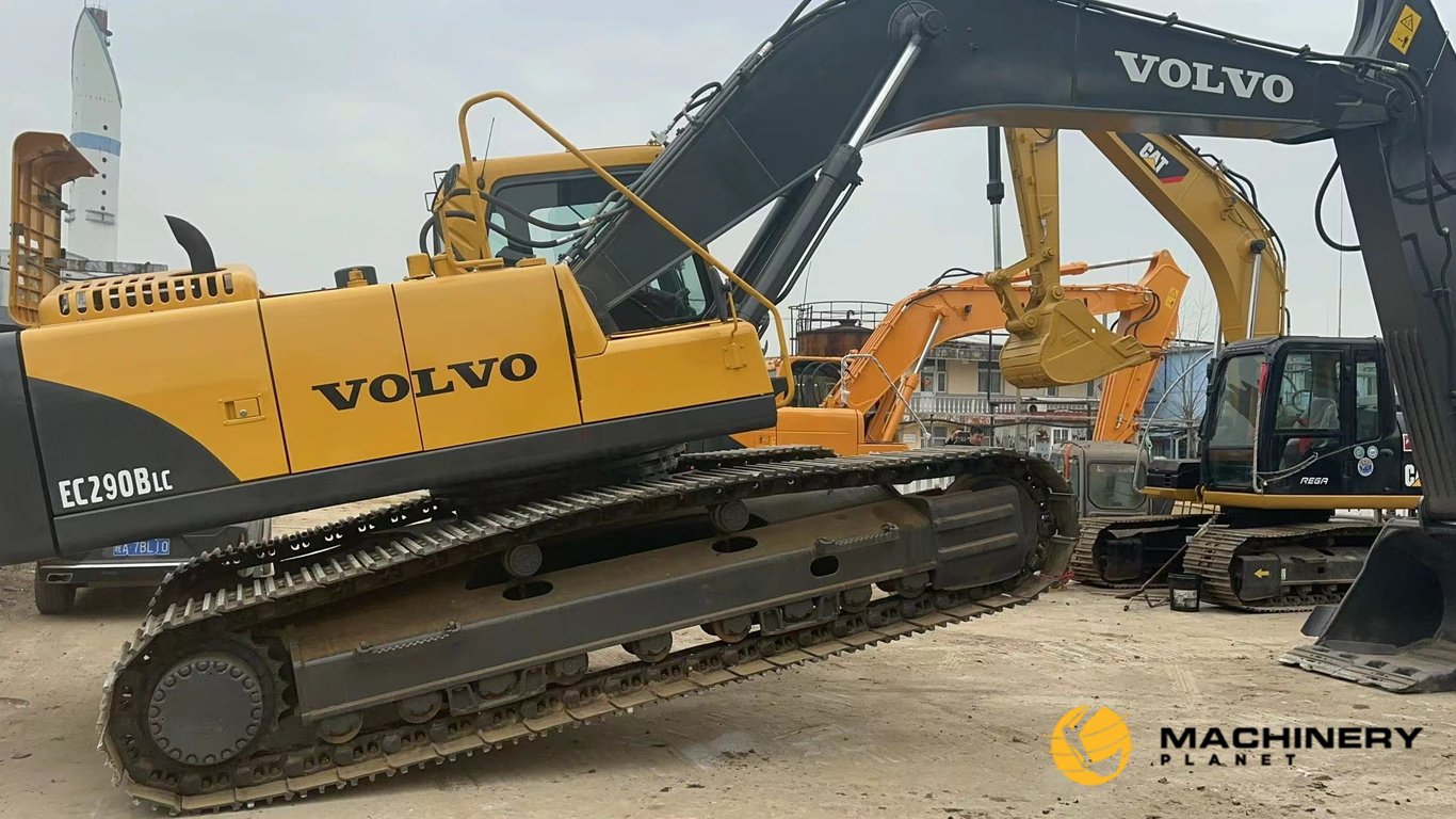 VOLVO EC290BLC 29TONS CRAWLER EXCAVATOR GOOD PRICE EC290BLC 2018 1 Crawler Excavators image 3