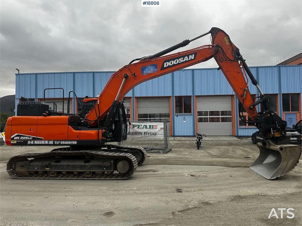 Doosan DX225LC 2022 18806 DX225LC 2022 1 Crawler Excavators image 20