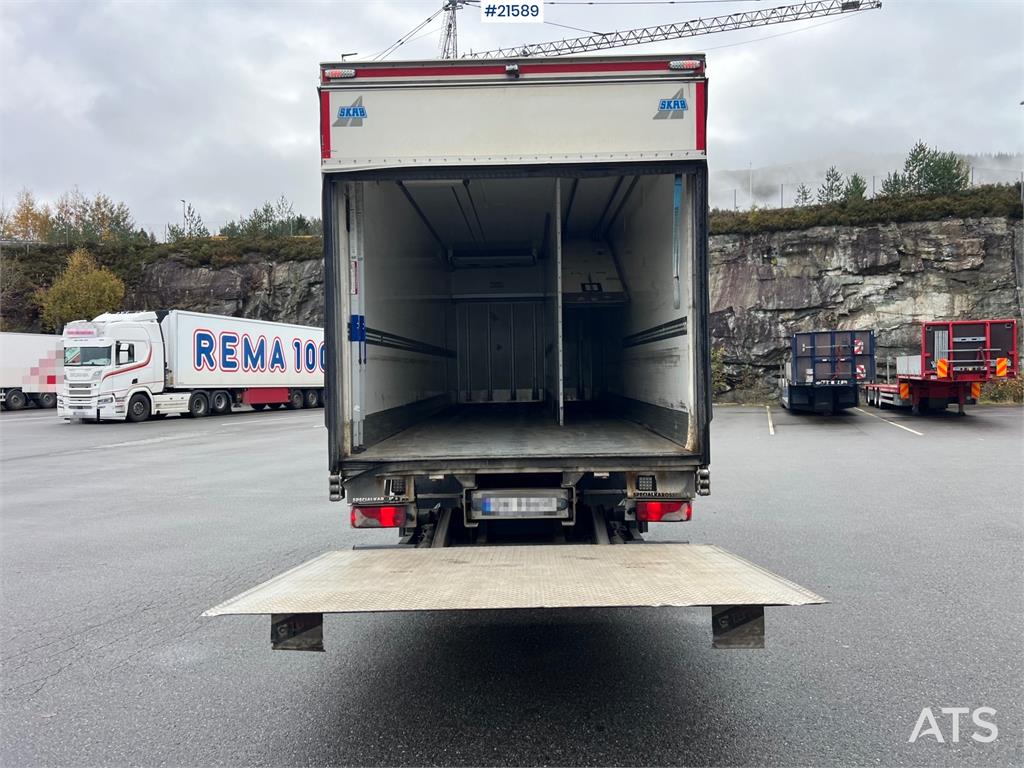 Scania R500 6x2 box truck w/ 2 temp refrigerator/freezer 2012 21589 R500 6x2 box truck w/ 2 temp refrigerator/freezer 2012...