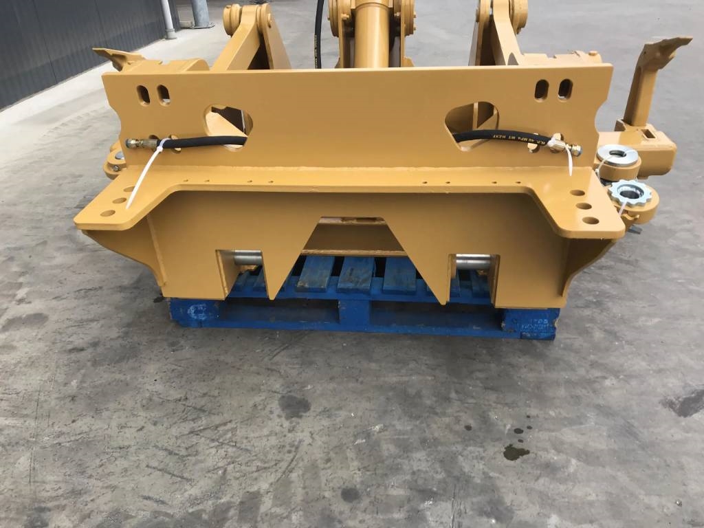 CAT 120M3 2025 903927 120M3 2025 0 image 3
