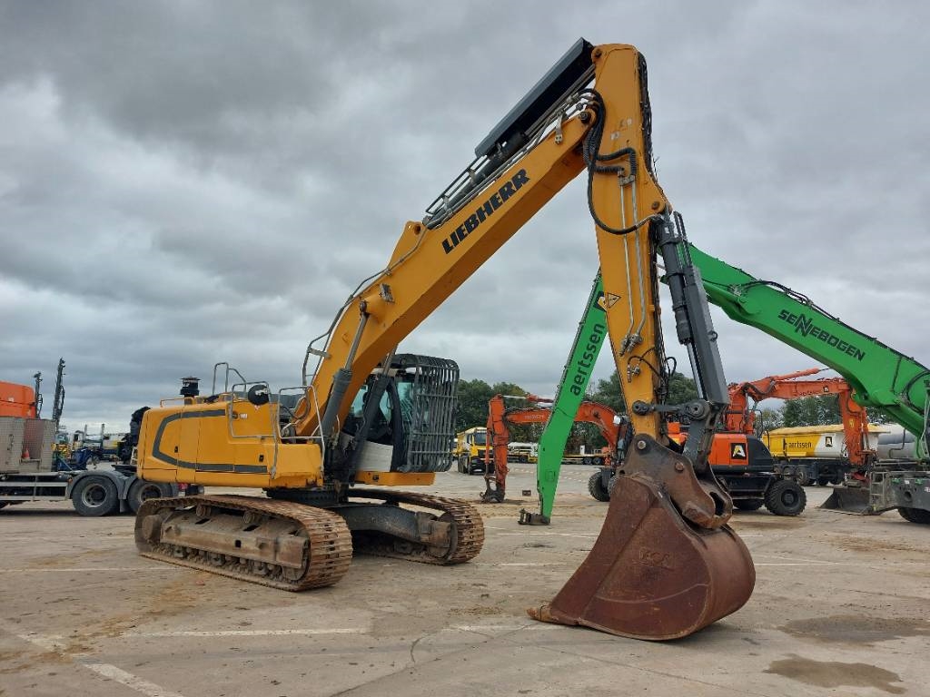 Liebherr R 936 LC 2019 ATR-2098 R 936 LC 2019 1 Crawler Excavators image 3