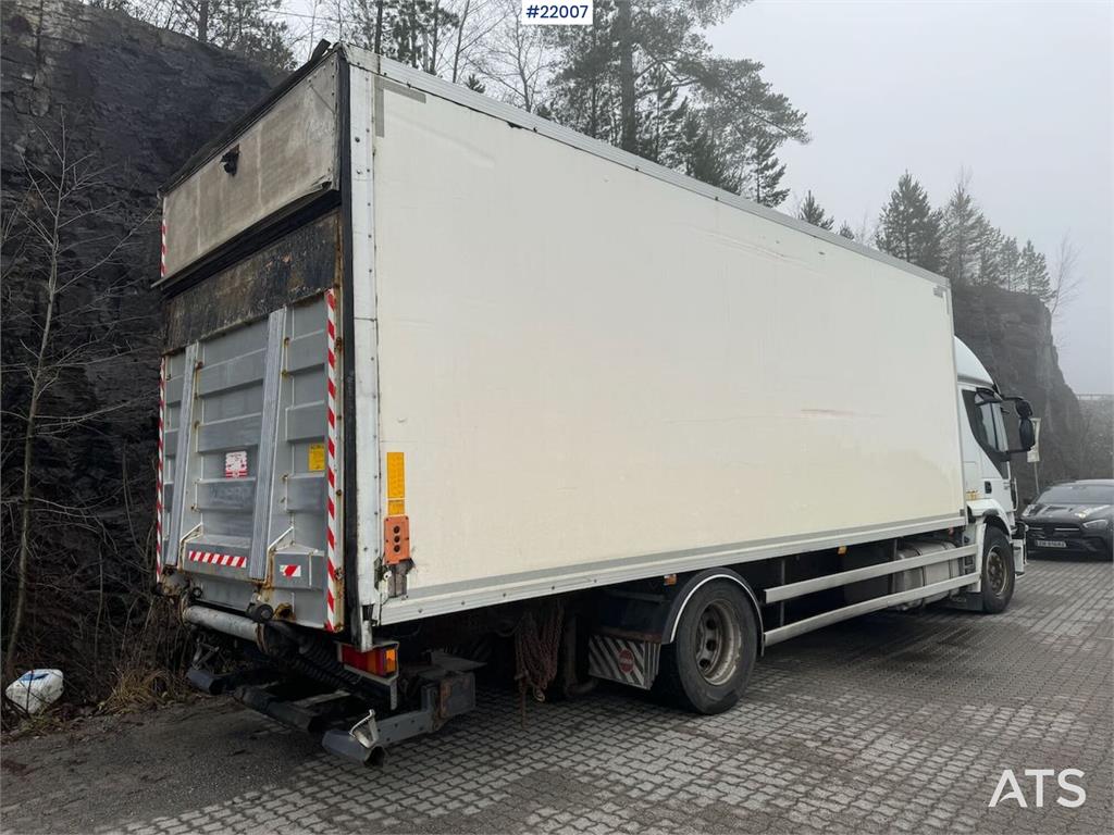 Iveco Stralis 360 4x2 box truck with full side opening. 2015 22007 Stralis 360 4x2 box truck with full side opening. 2015 ...
