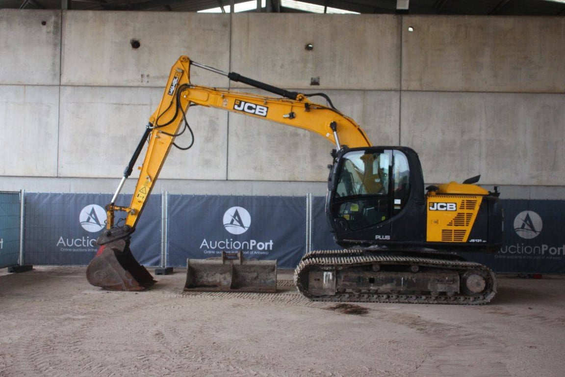 Crawler excavator JCB JS131LC Diesel 55kW 2018 2018 JS131LC 2018 1 Crawler Excavators image 2