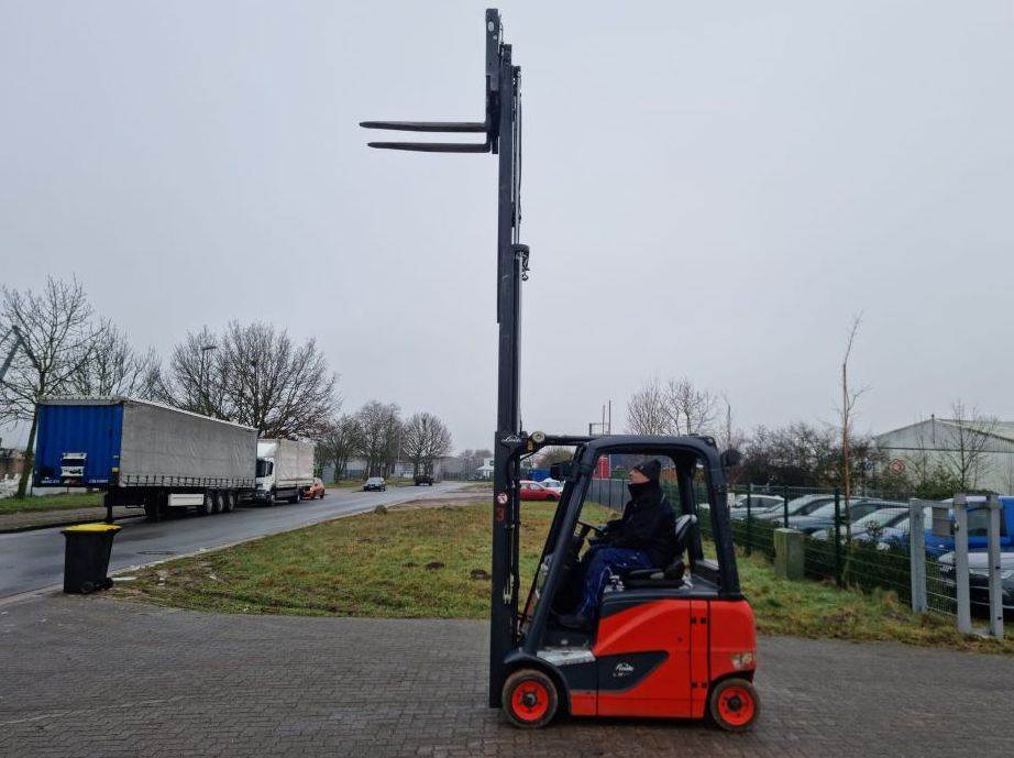 Linde E16PH 2017 ES0017 E16PH 2017 1 Forklift image 3