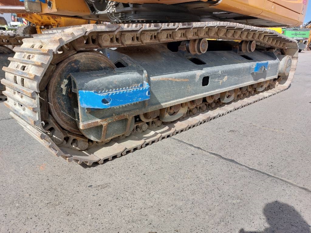 Liebherr R 946LC (Lifting Cab) 2018 ATR-2097 R 946LC (Lifting Cab) 2018 1 Crawler Excavators image 15