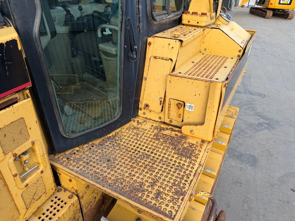 CAT D8R SERIES II 2001 206655 D8R SERIES II 2001 1 Dozers image 10