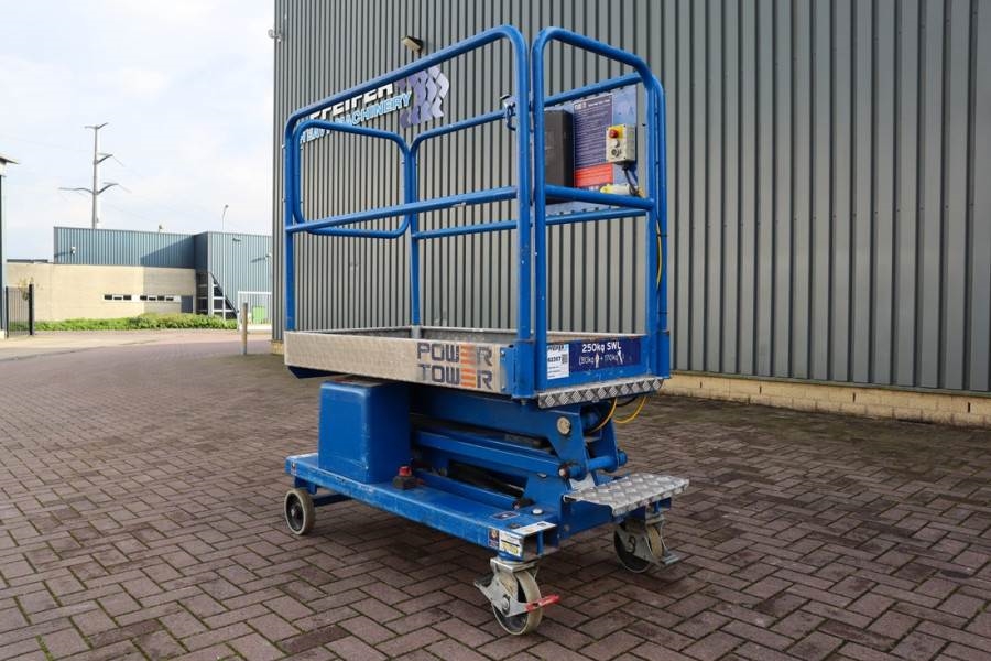 JLG Power Tower Electric, 5.10m Working Height, 250kg 2017 JLG - Power Tower - 62357 Power Tower Electric, 5.10m Working H...