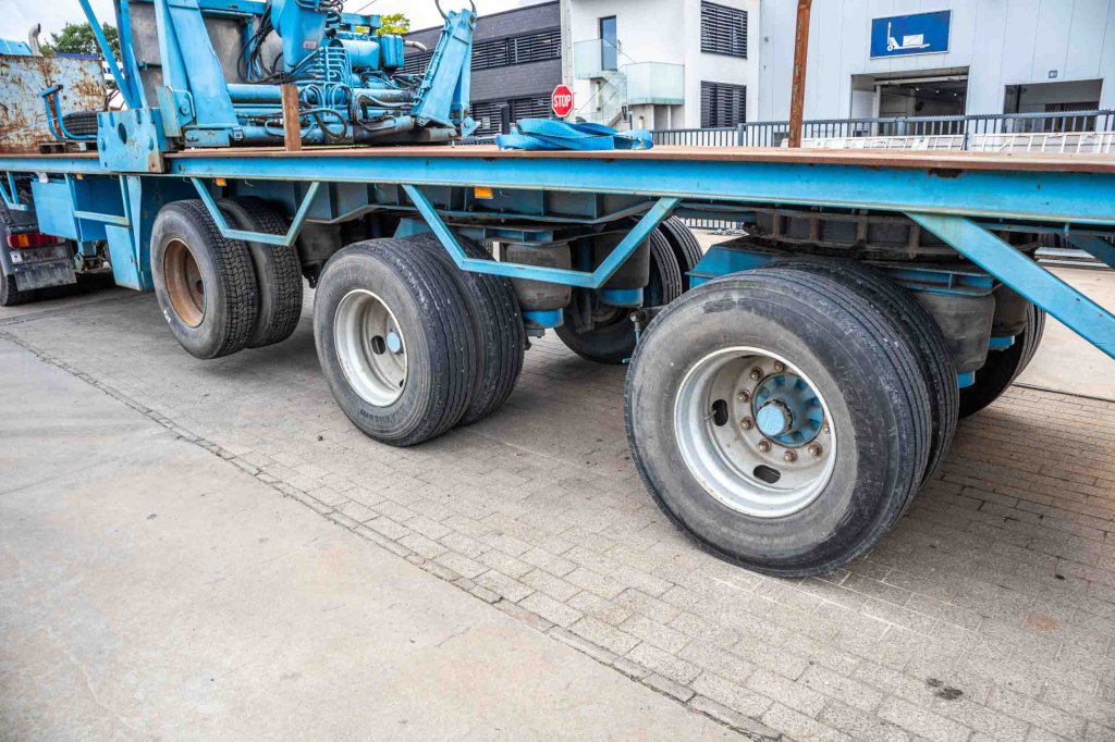 KENNIS KRAAN/CRANE/GRUE/KRAN - KENNIS 14 TON/M 1987 E62387 Kennis KRAAN/CRANE/GRUE/KRAN - KENNIS 14 TON/M 1987 1 Crane tru...