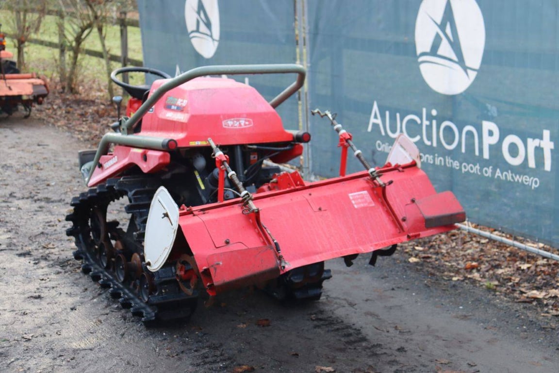 Yanmar AC-10 Diesel Tracked Mini Tractor AC10 1 Tracked Dumpers image 4