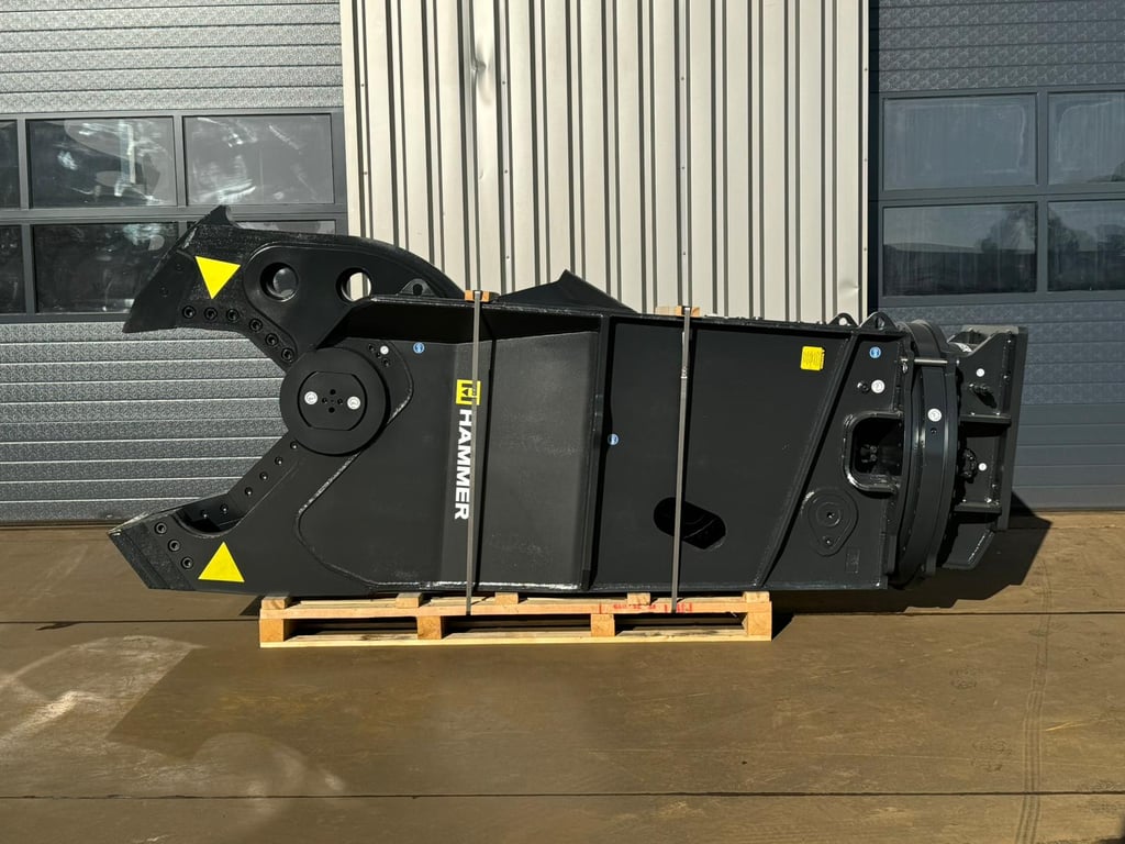 Hammer KSC52 (fits for 35-65 ton excavator) 2024 00032793 Hammer KSC52 (fits for 35-65 ton excavator) 2024 0 Crawler Excav...