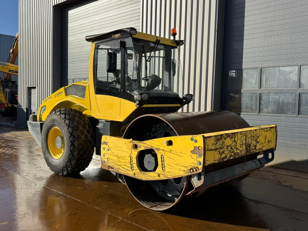 Bomag BW213D-5 2017 00033757 BW213D-5 2017 1 image 7