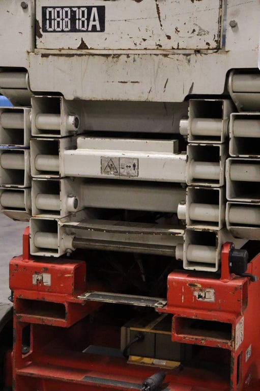 JLG 2646 ES Electric Scissor Lift 9.92m 2016 2016 2646 ES 2016 1 Scissor Lifts image 12