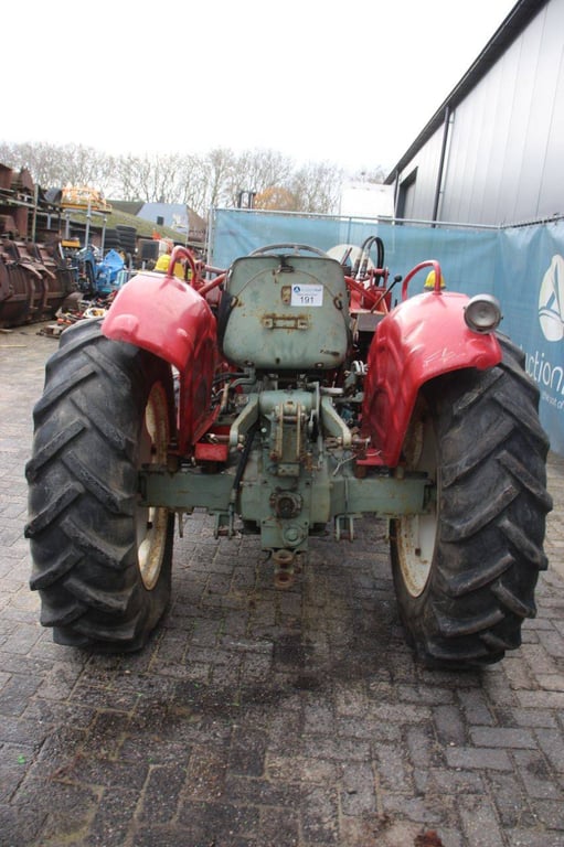Yanmar YM3110D Diesel 37 hp mini tractor with front loader YM3110D 1 Tractor Units image 4