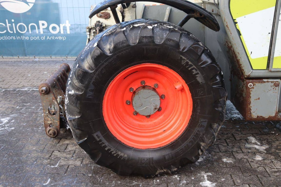 Telehandler Claas SCORPION 7040 Diesel 88kW 4000kg 7m 2010 2010 SCORPION 7040 2010 1 image 14