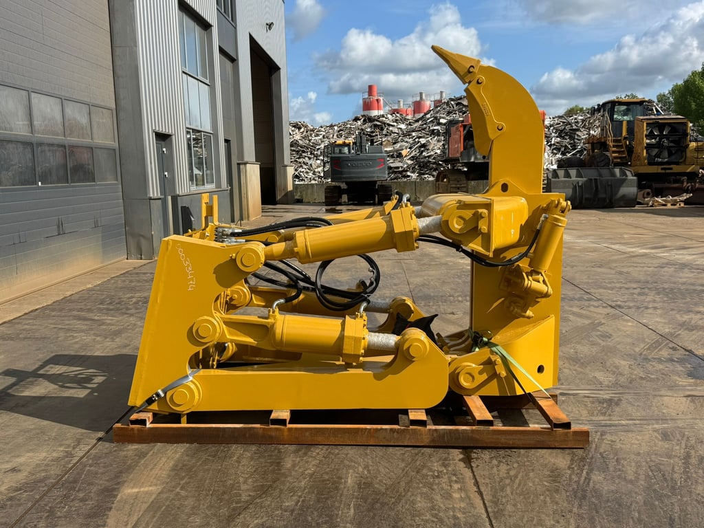 Caterpillar D8T D8R D8N Single Shank Ripper (forged shanks) 2025 00033474 D8T D8R D8N Single Shank Ripper (forged shanks) ...