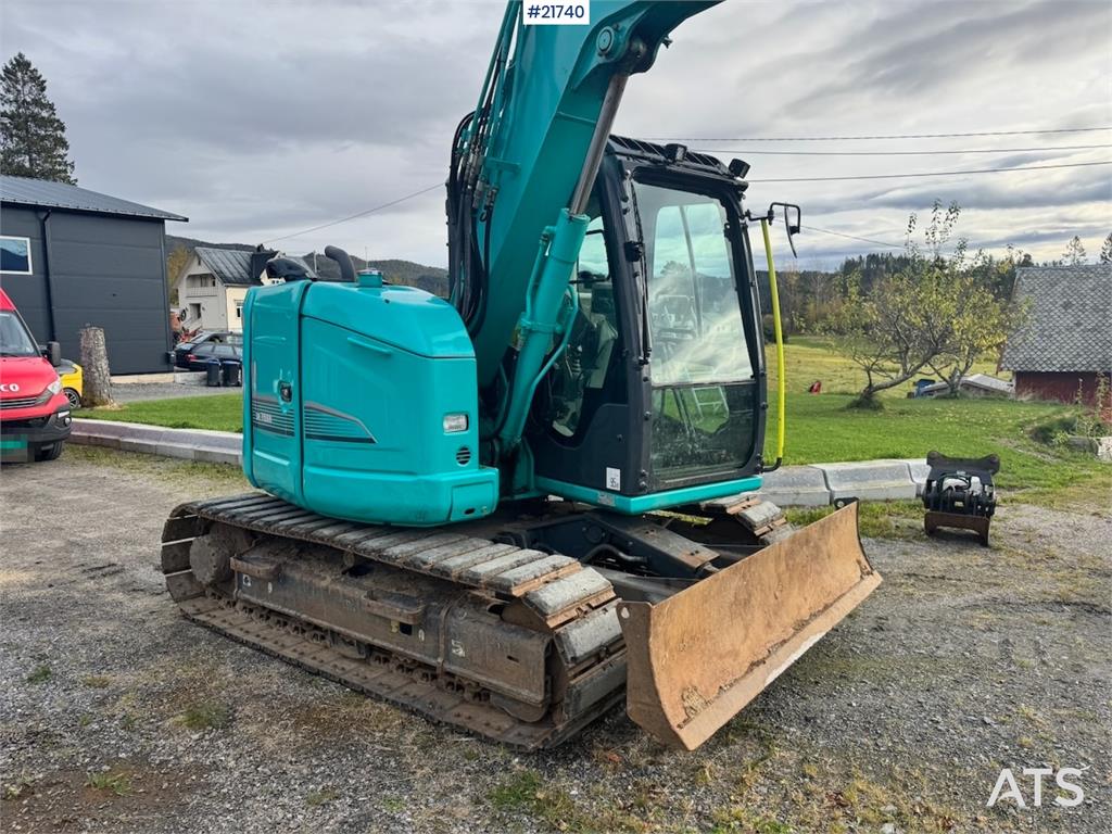 Kobelco SK75SR-3E w/ Rototilt, 2 buckets and grapple. 1850 2018 21740 SK75SR-3E w/ Rototilt, 2 buckets and grapple. 1850 2...