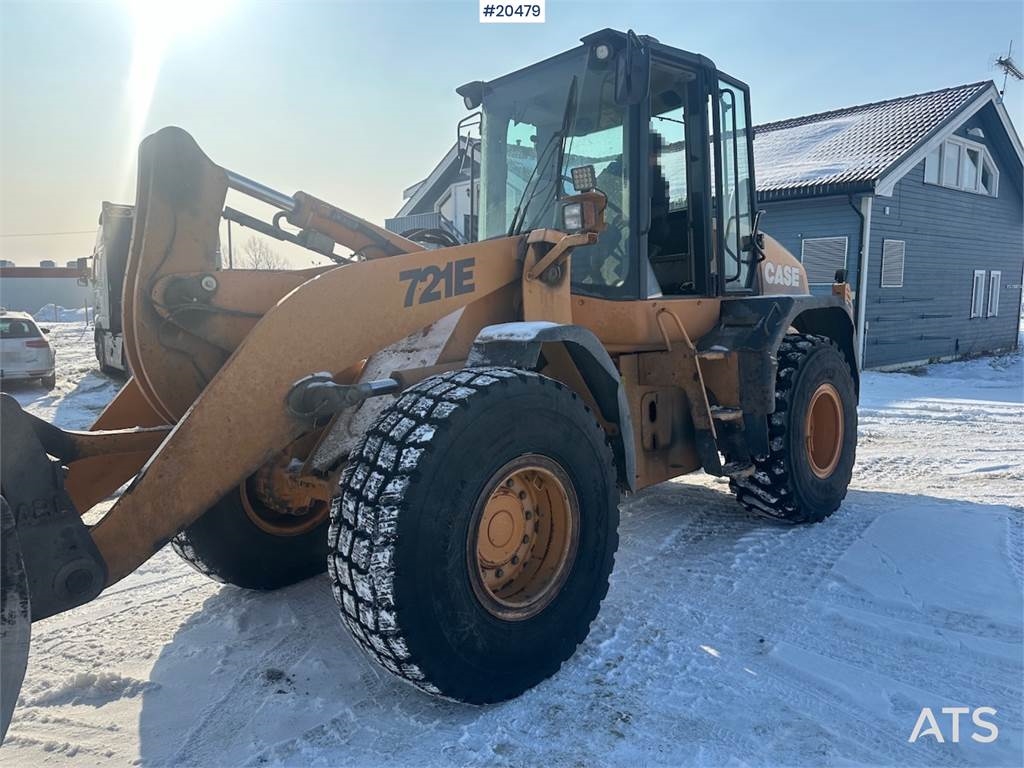 CASE 721E wheel loader w/ bucket. WATCH VIDEO. 2007 20479 721E wheel loader w/ bucket. WATCH VIDEO. 2007 1 Wheel Loaders i...