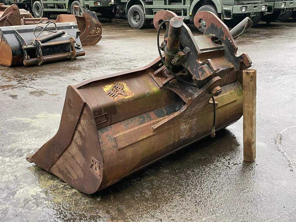 tilting bucket CW-40 70001953 Tilting bucket CW-40 1 image 3