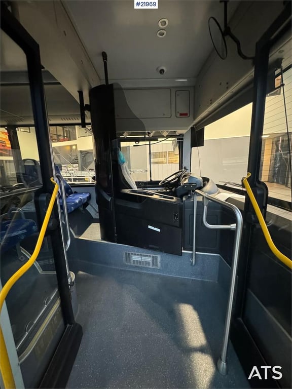 Golden Dragon Pivot EV Electric Bus 2019 21969 GOLDEN Dragon Pivot EV Electric Bus 2019 1 image 10