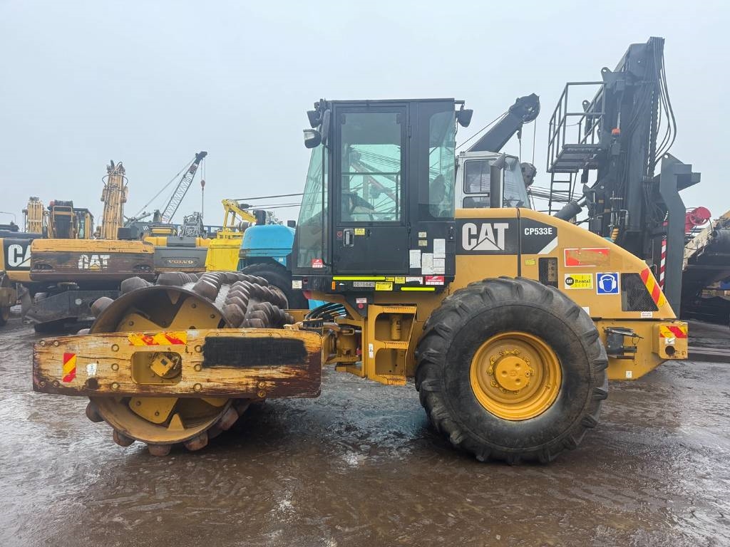 CAT CP 533 E 2012 5454 CAT 533 E 2012 1 image 2