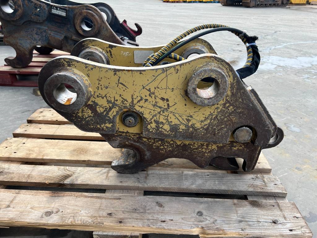 Heavy machinery product image - Image 4 of 15