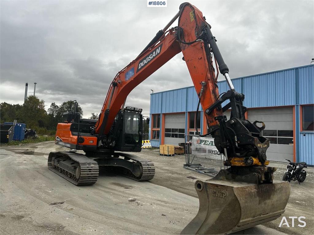 Doosan DX225LC 2022 18806 DX225LC 2022 1 Crawler Excavators image 4