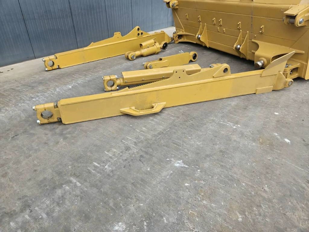 CAT D8N SU 2025 905245 D8N SU 2025 0 image 12