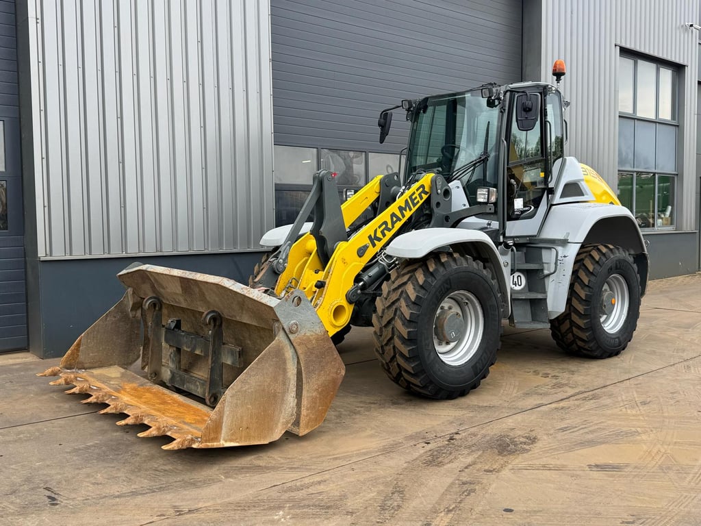 Kramer 8155 / Forks / bucket 2020 00033352 Kramer 8155 / Forks / bucket 2020 1 image 2