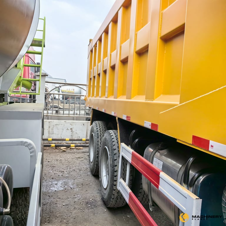 Heavy machinery product image - Image 9 of 12