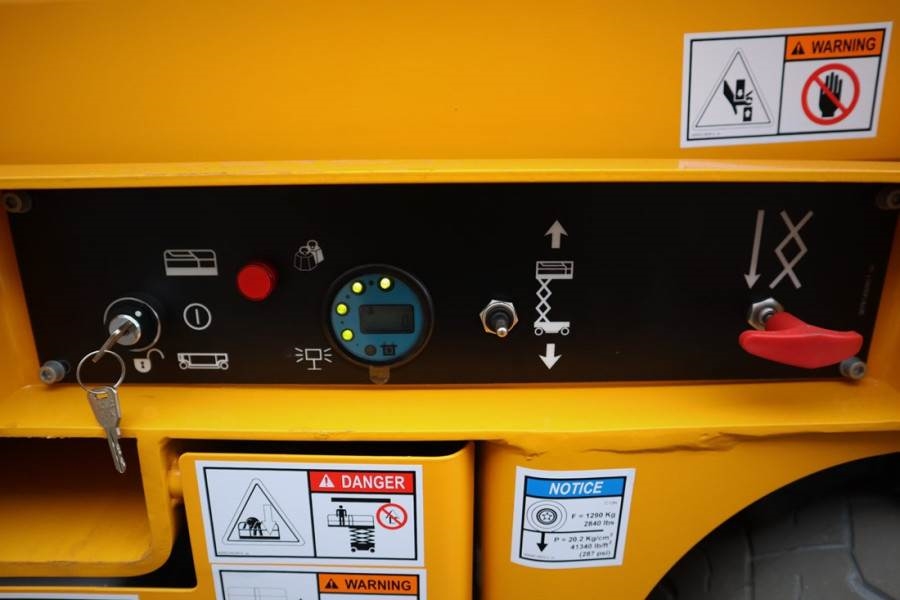 Haulotte Compact 10N Valid inspection, *Guarantee! Non Mark 2022 HAULOTTE - Compact 10N - 60847 Compact 10N Valid inspecti...