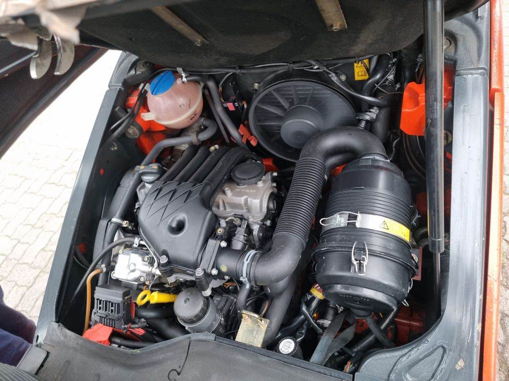 Heavy machinery product image - Image 17 of 18