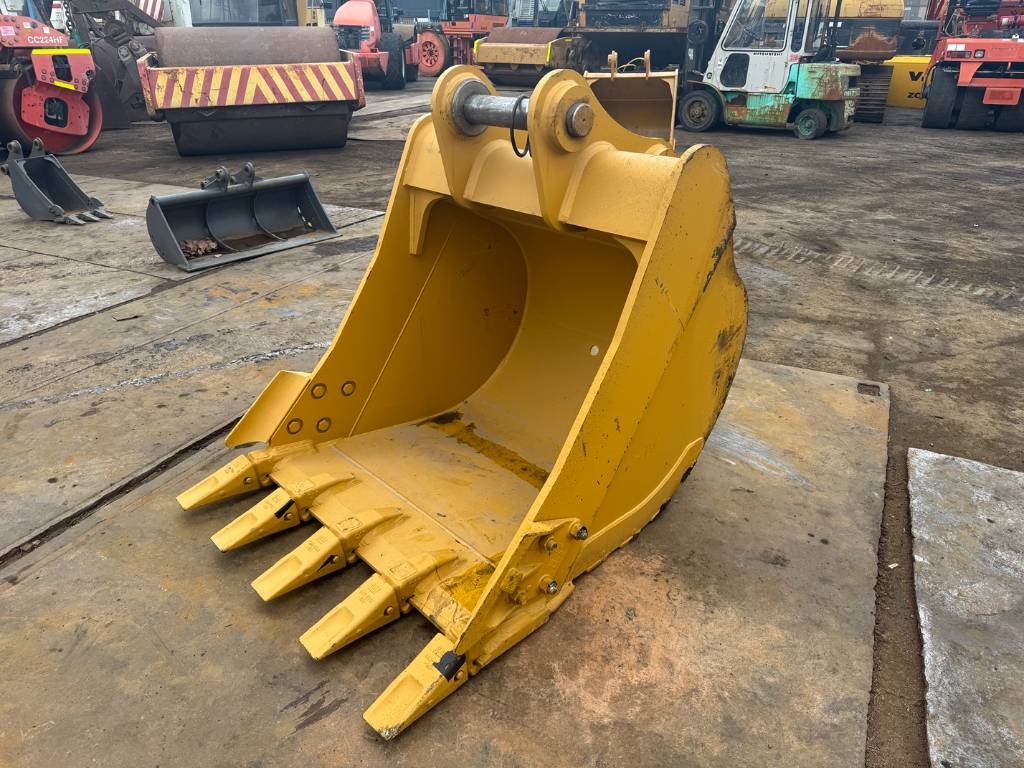 CAT 320 bucket OM 2025 5384 320 bucket OM 2025 0 image 4